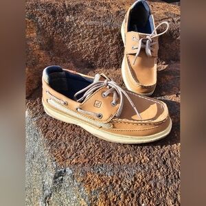 EUC Sperry Boy's Sz 4M Brown Boat Shoes Style YB46122A